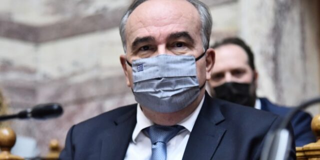 Νίκος Παπαθανάσης: Θετικός στον κορονονϊό ο αν. υπουργός Ανάπτυξης
