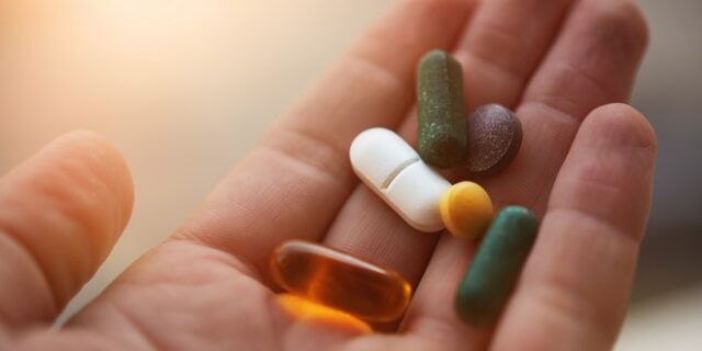 ΕΟΦ: Προειδοποίηση για δύο συμπληρώματα διατροφής – “Μη τα χρησιμοποιήσετε”