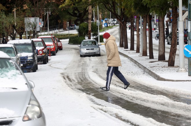 Κακοκαιρία Ελπίδα – Πολιτική Προστασία: Αποφύγετε κάθε μη απαραίτητη μετακίνηση τις επόμενες 48 ώρες