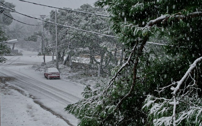 Κακοκαιρία Ελπίδα: Έρχονται πρωτόγνωρα πυκνές χιονοπτώσεις – Μήνυμα του 112, συστάσεις για τις μετακινήσεις