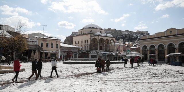 Κακοκαιρία Ελπίδα: Υποχωρεί το πολύ ισχυρό κύμα του χιονιά