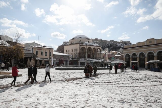 Κακοκαιρία Ελπίδα: Υποχωρεί το πολύ ισχυρό κύμα του χιονιά