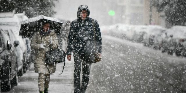 Κακοκαιρία Ελπίδα: Πώς θα εξελιχθεί τις επόμενες ώρες – Πότε υποχωρεί