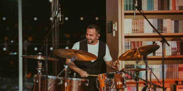Lighthouse Sessions: Εκεί που το ρεμπέτικο συναντά τη τζαζ