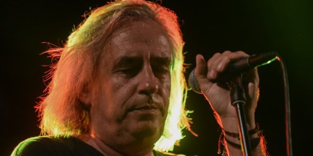 Γιάννης Αγγελάκας για δολοφονία Άλκη: “Φασισμός είναι η δύναμη των δηλητηριασμένων ψυχών”