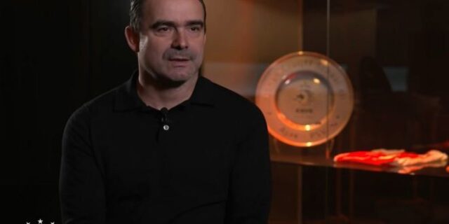 Τέλος ο Όφερμαρς από τον Άγιαξ για ακατάλληλα μηνύματα σε γυναίκες υπαλλήλους – “Ντρέπομαι”