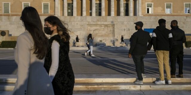 Κορονοϊός: 7.112 νέα κρούσματα σήμερα στην Αττική
