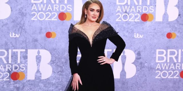 Brit Awards 2022: “Σάρωσε” η Adele στα βρετανικά βραβεία – Όλοι οι νικητές