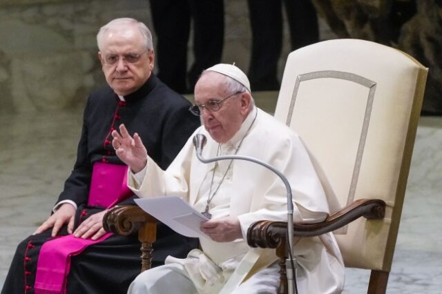 Πάπας Φραγκίσκος για ρωσοουκρανική κρίση: “Φέρω μεγάλο πόνο στην καρδιά”