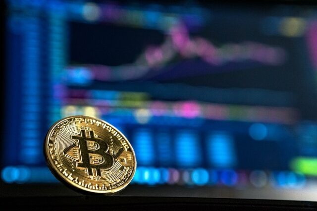 Ουκρανία: “Βυθίζεται” η τιμή του Bitcoin λόγω των αυξανόμενων εντάσεων