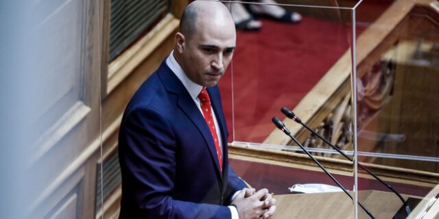 Χαμός εκ δεξιών της ΝΔ: Ο Μπογδάνος, οι πολλοί “κοκκόροι” και οι “προξενήτρες”
