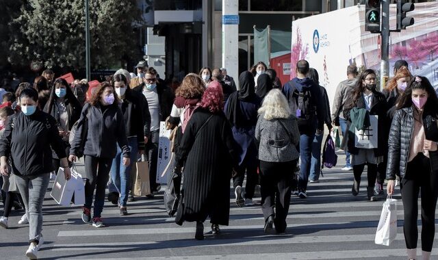 Κορονοϊός: Ερωτηματικά για την χαλάρωση των μέτρων – Ανησυχία για τις Απόκριες