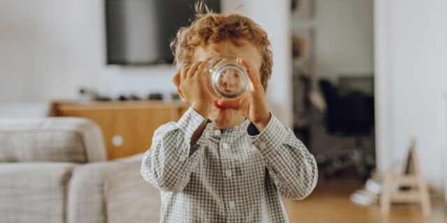 Το πιο απροσδόκητο μέρος του σώματος τελειώνει τη δίψα μας