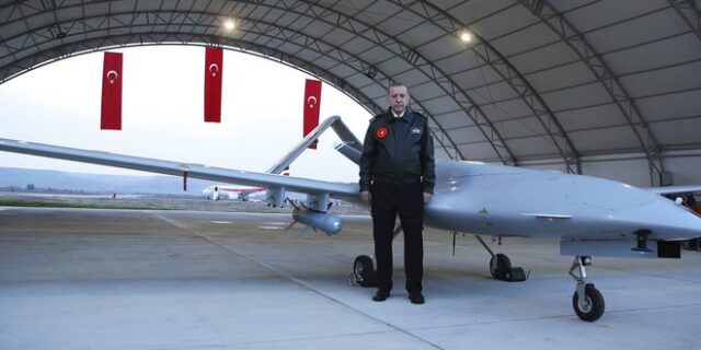 Ουκρανική κρίση: Συμφωνία για κατασκευή τουρκικών drone στην Ουκρανία