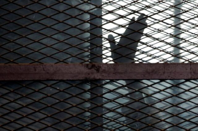 Αίγυπτος: Απεργια πείνας ξεκίνησε φυλακισμένος γιατρός – Γιατί κατηγορείται
