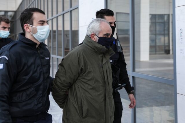 Δίκη “ψευτογιατρού”: Διέκοψε για τις 9 Φεβρουαρίου