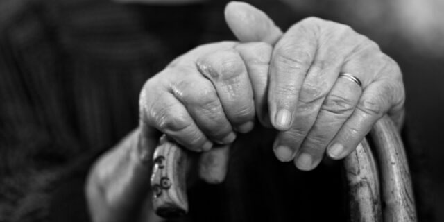 Καλαμάτα: 70χρονη έχασε το σπίτι της σε πλειστηριασμό και πέθανε από τη στεναχώρια της