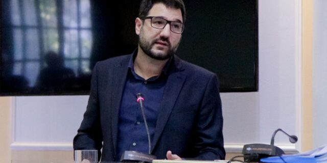 Ηλιόπουλος: Συμφωνεί ο κ. Μητσοτάκης με τον κ. Σκυλακάκη ότι η μείωση ΕΦΚ στα καύσιμα ευνοεί τους πλούσιους;