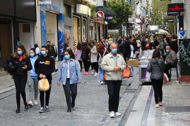Κορονοϊός – Διασπορά: Προβληματίζουν Αττική, Θεσσαλονίκη, Αχαϊα και Ηράκλειο