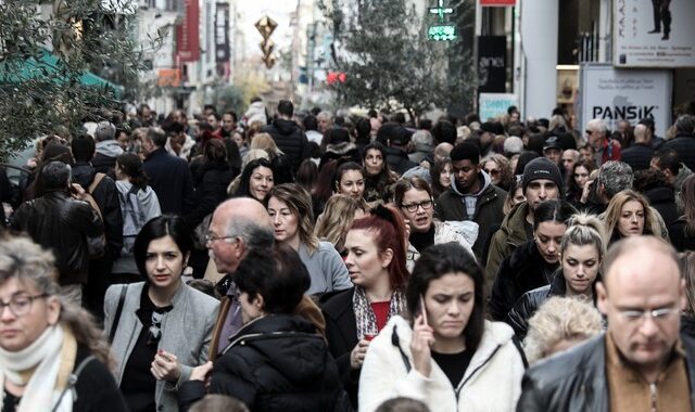 Περισσότεροι θάνατοι από γεννήσεις καταγράφονται πλέον σχεδόν σε όλη την Ελλάδα