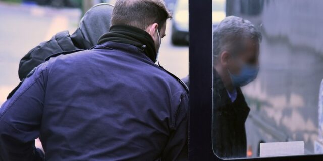 Folli Follie: Εκτός φυλακής οι Κουτσολιούτσοι