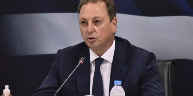 Σπήλιος Λιβανός: Παραιτήθηκε ο υπουργός Αγροτικής Ανάπτυξης