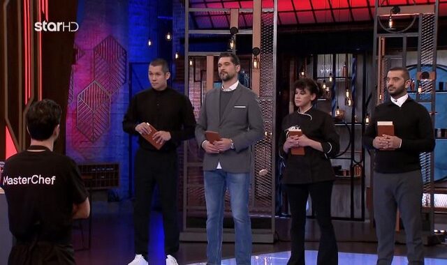 MasterChef: Κλάματα στην αποχώρηση – “Λύγισε” ο Κουτσόπουλος