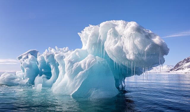 Πώς προκύπτουν τα σχήματα του λιωμένου πάγου
