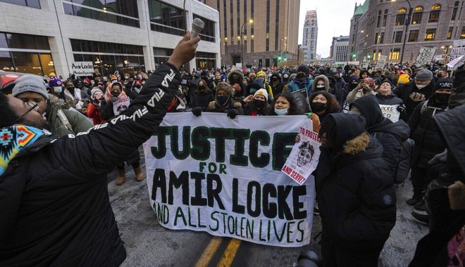 ΗΠΑ: Νέος θάνατος Αφροαμερικανού σε έφοδο της αστυνομίας – Οργή και διαδηλώσεις στη Μινεάπολη
