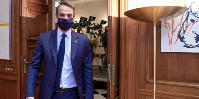 Σύσκεψη υπό τον Μητσοτάκη για την οπαδική βία – Από την επόμενη εβδομάδα οι ανακοινώσεις
