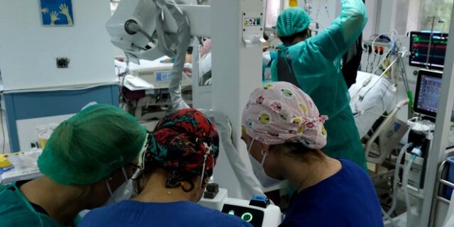 ΕΟΔΥ: Εβδομάδα με 47 νεκρούς από κορονοϊό και έναν από γρίπη – Εξαφανίστηκε ο RSV