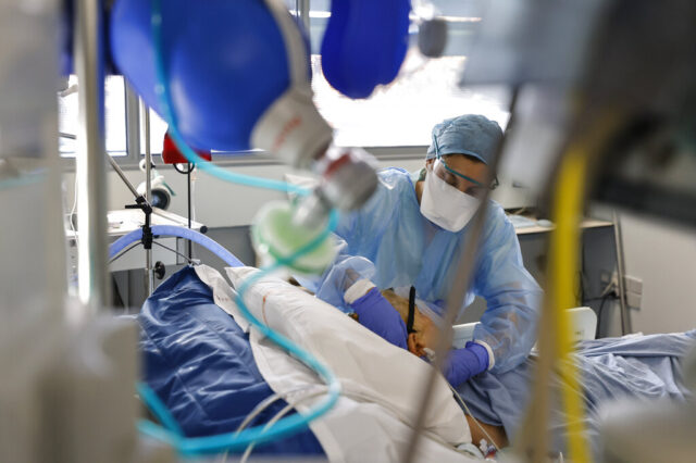 Βρετανία: Πρώτος θάνατος ασθενούς από τον πυρετό Lassa – Τα συμπτώματα του ιού