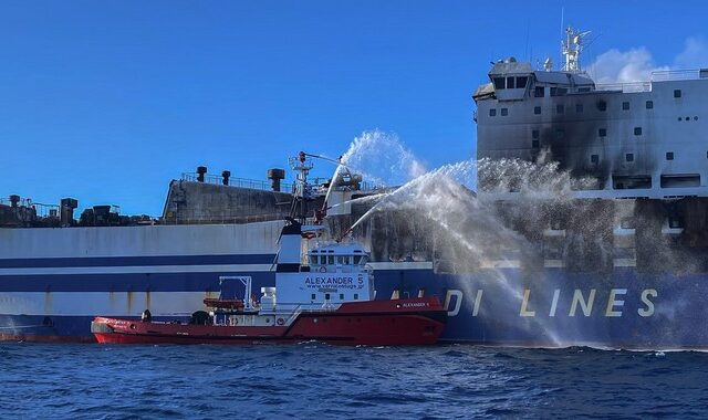 Euroferry Olympia: Συνελήφθησαν ο πλοίαρχος και δύο μηχανικοί