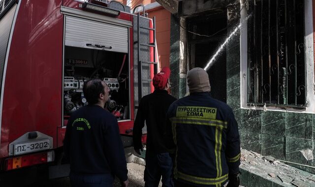 Θεσσαλονίκη: Εντοπίστηκε απανθρακωμένο πτώμα ύστερα από μικρής έκτασης φωτιά