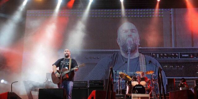 Πυξ Λαξ για υπόθεση παιδοφιλίας: “Δεν έχουμε επαφή με τον μουσικό” – Έσβησαν το “10 χρόνια”