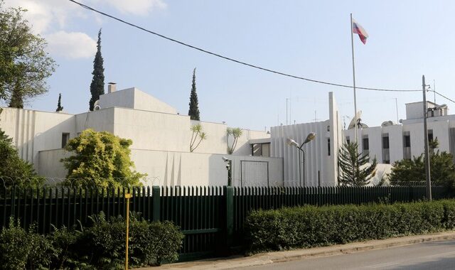 Ρωσική πρεσβεία για τους νεκρούς Έλληνες: Ο ουκρανικός στρατός, γνωστός για χτυπήματα κατά αμάχων