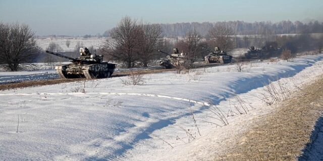 Ειρωνεία Ρωσίας για Ουκρανία: “Οι πόλεμοι στην Ευρώπη σπανίως ξεκινούν Τετάρτες”