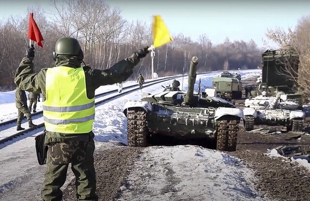 Η Ουκρανία δεν βλέπει αποχώρηση των ρωσικών δυνάμεων, η Ρωσία επιμένει στο σχέδιο ασκήσεων