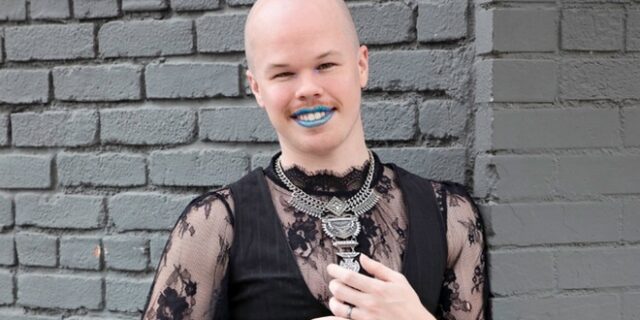 Σαμ Μπρίντον: Το πρώτο non binary άτομο στην κυβέρνηση Μπάιντεν