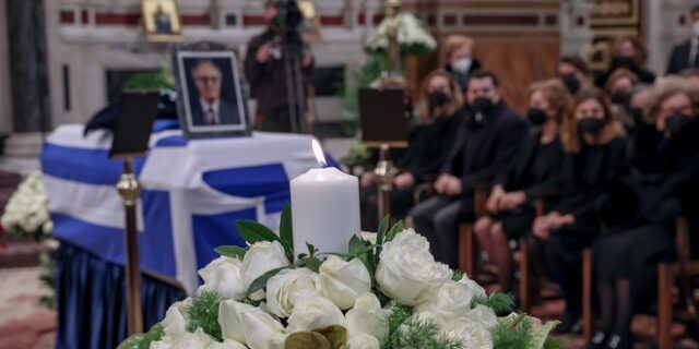 Χρήστος Σαρτζετάκης: Το τελευταίο αντίο στον πρώην Πρόεδρο της Δημοκρατίας