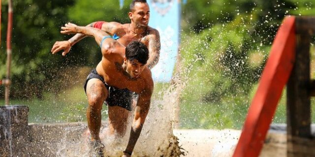 Survivor Trailer: Ο Κατσαούνης “ξεσκεπάζει” τους Μπλε – Συναρπαστικό αγώνισμα