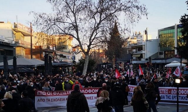 Θεσσαλονίκη: Σε εξέλιξη αντιφασιστικό συλλαλητήριο στον Εύοσμο