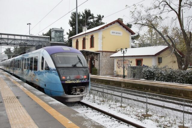 ΤΡΑΙΝΟΣΕ: Οι τρεις τρόποι αποζημίωσης για όσους ταλαιπωρήθηκαν στην κακοκαιρία