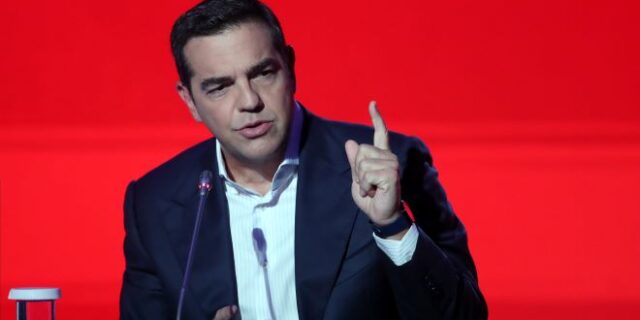 Τσίπρας: Ο Μητσοτάκης ταυτίζεται με το λόμπι του ΣΕΒ και των τραπεζών που θέλουν χαμηλό εργατικό κόστος