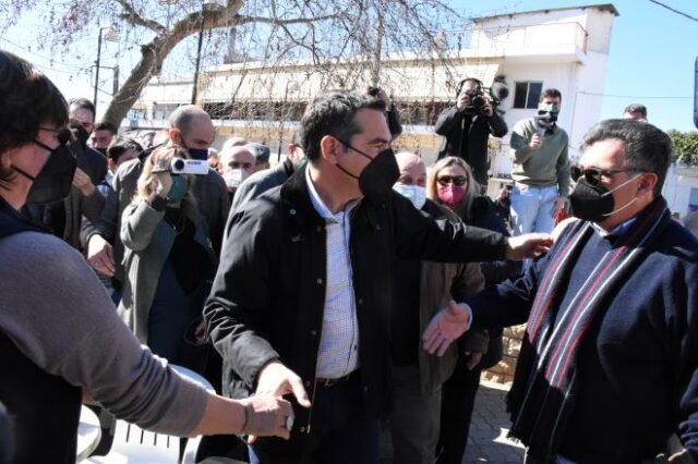 Πρωτοβουλίες Τσίπρα για να βρεθεί ο πολίτης που υποφέρει από την ακρίβεια στο επίκεντρο
