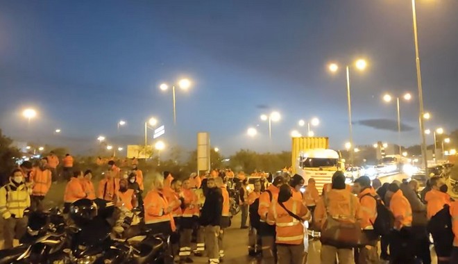 Cosco: Απεργούν σήμερα οι εργαζόμενοι – Ισχυρές αστυνομικές δυνάμεις στο λιμάνι του Πειραιά