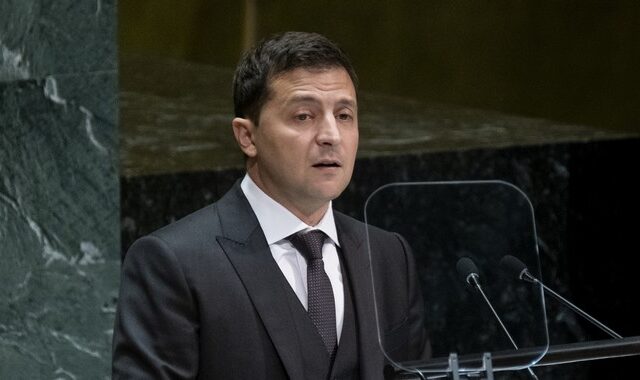 Πόλεμος στην Ουκρανία: Ο Ζελένσκι καλεί τον Πούτιν σε διαπραγματεύσεις