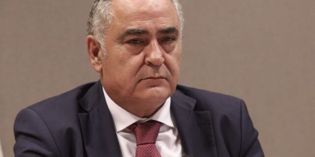 Κεντρική Ένωση Επιμελητηρίων: Πρωτοφανής πολιτική “φουρτούνα” και “καρφώματα” για κυβερνητικές παρεμβάσεις