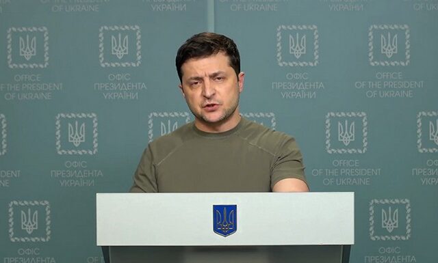 Ζελένσκι: “Οι κυρώσεις που επέβαλε η Δύση δεν αρκούν”