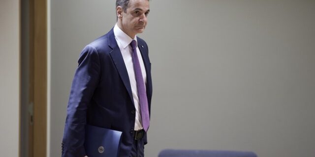 Μητσοτάκης: Ο πόθος για ελευθερία του 1821 γίνεται αλληλεγγύη στην Ουκρανία σήμερα